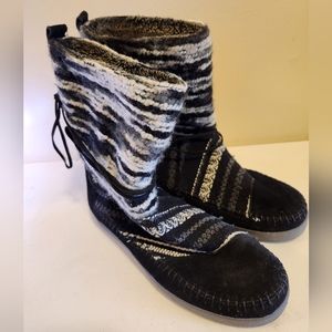Toms/ womens/ Nepal suede midcalf boots